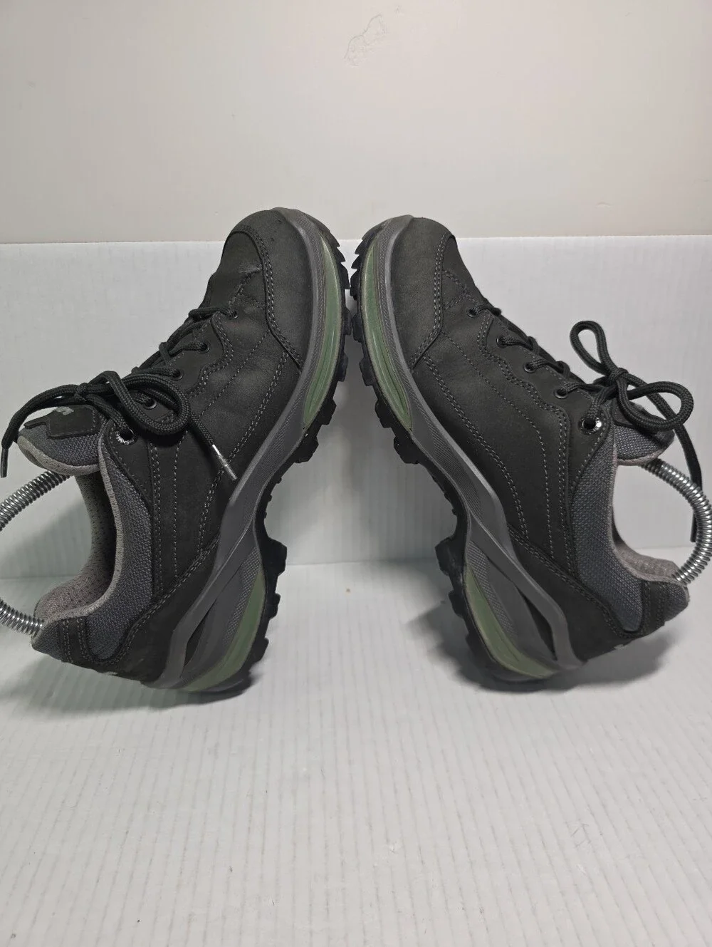 Lowa Renegade Gore-Tex GTX LO Womens Shoes Sneakers Size 8